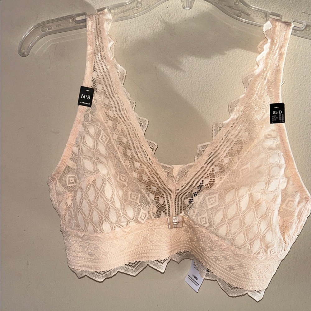 Bralet Size 32 D Pale Peach- by Etam No8 NWT